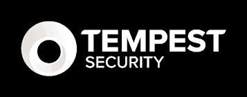 Tempest Security-logo in wit met cirkelvormig symbool op zwarte achtergrond.